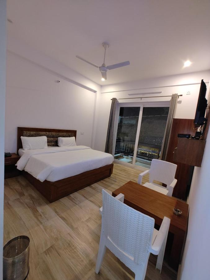 Uttarkāshi Hotel Anantam Residency מראה חיצוני תמונה