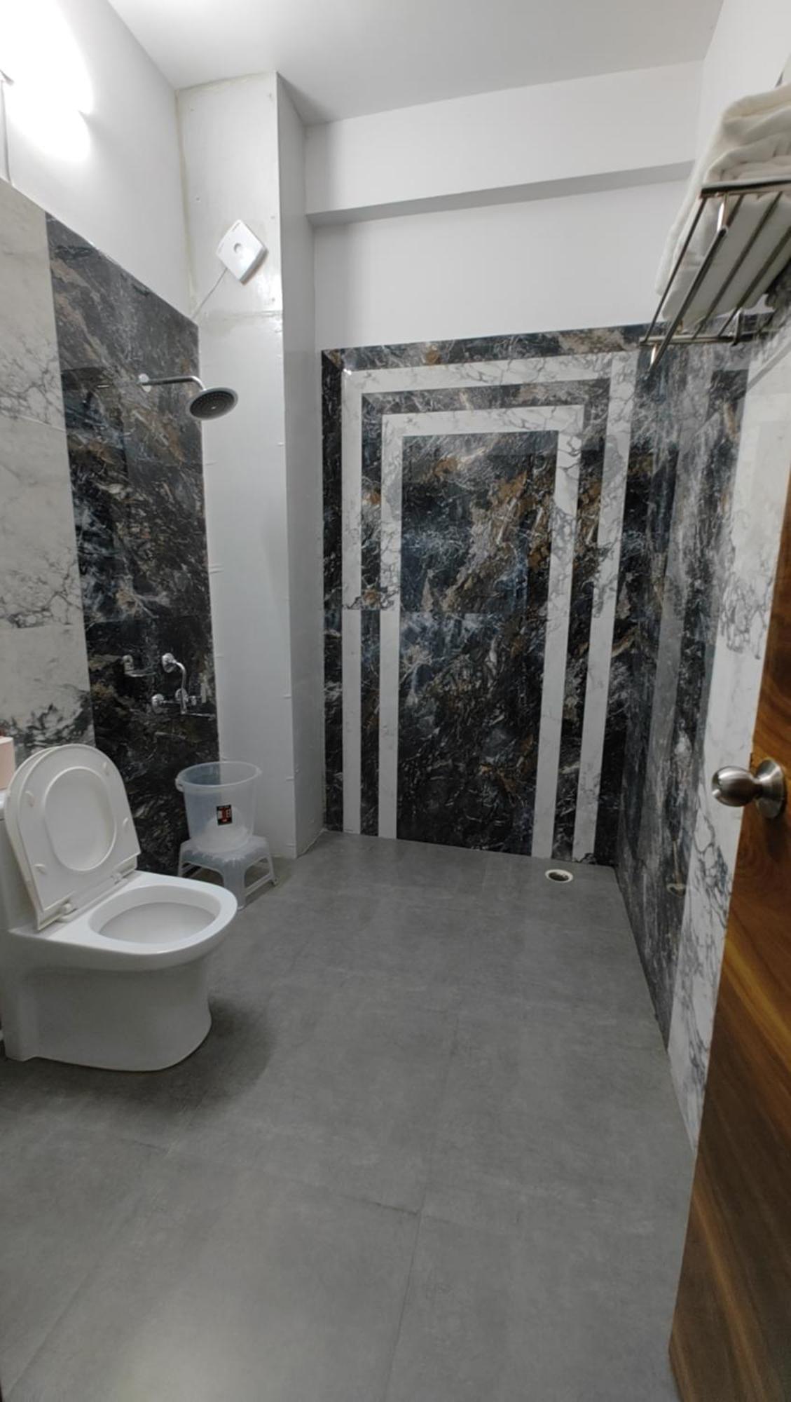 Uttarkāshi Hotel Anantam Residency מראה חיצוני תמונה