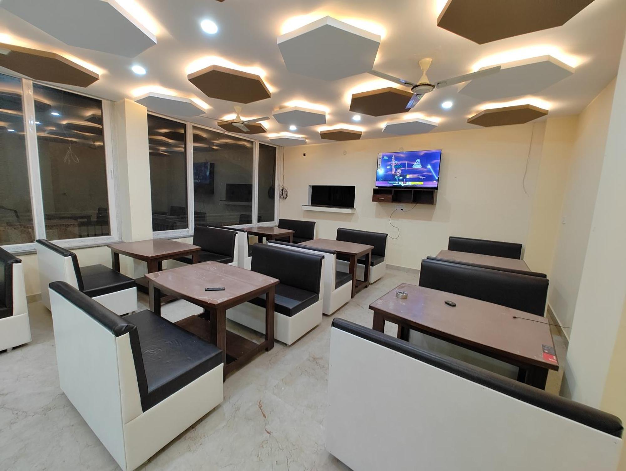 Uttarkāshi Hotel Anantam Residency מראה חיצוני תמונה