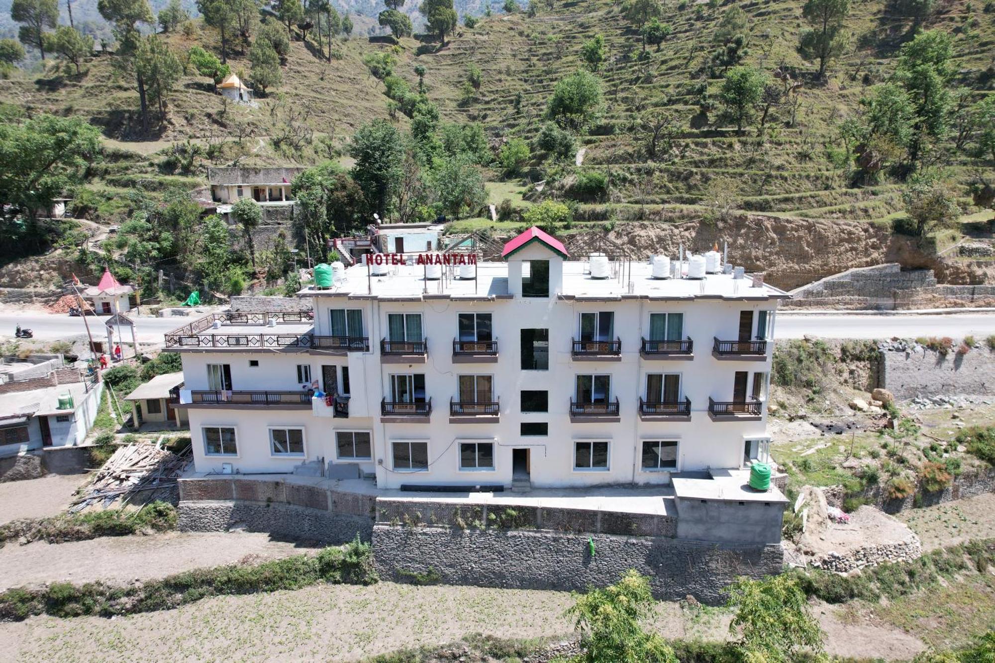 Uttarkāshi Hotel Anantam Residency מראה חיצוני תמונה
