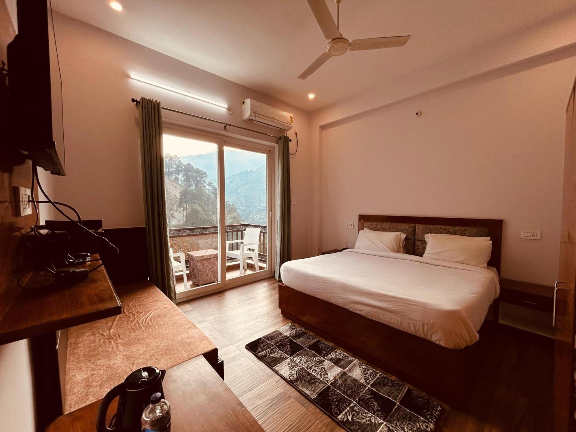 Uttarkāshi Hotel Anantam Residency מראה חיצוני תמונה